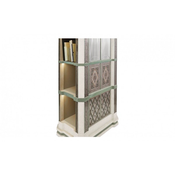 Giotto bookcase 1